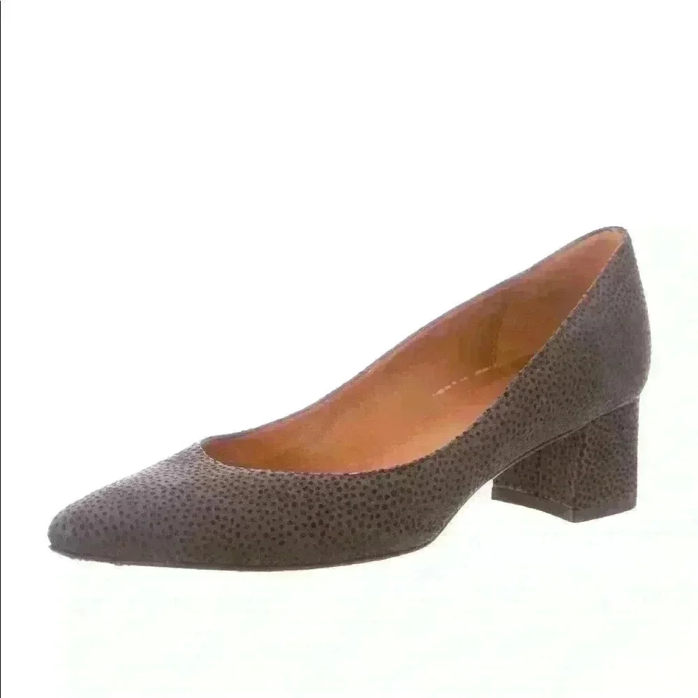 Aquatalia Almond Toe low  heel